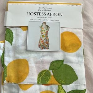 Hostess Apron. Citrus blossom. Adjustable ties.